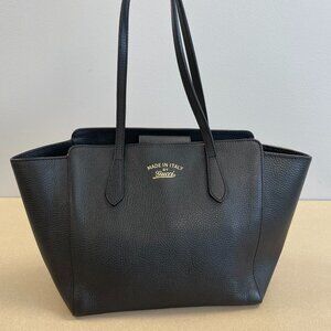 Gucci Black Pebbled Calfskin Leather Swing Tote -  Small - Preowned